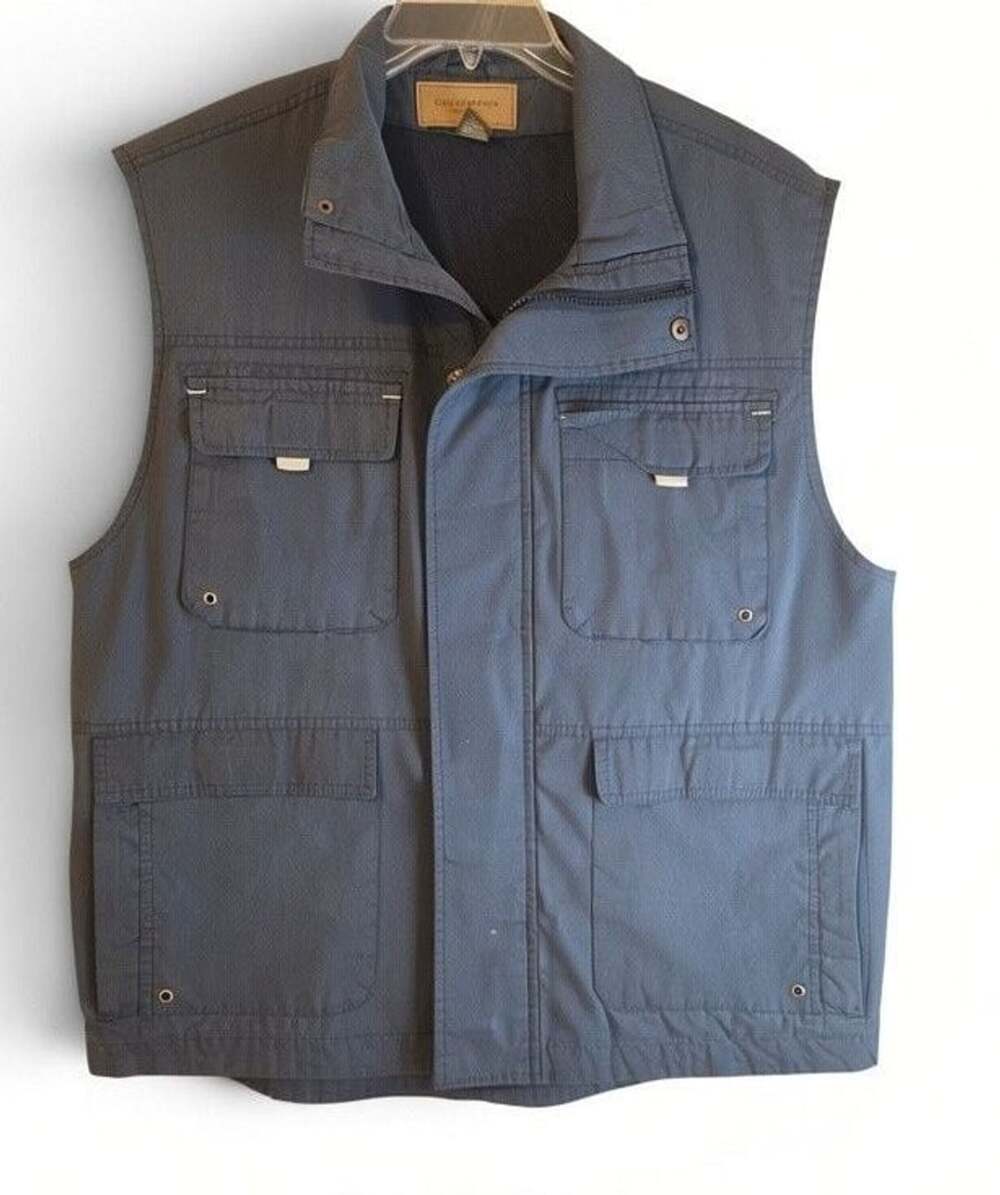 Clearwater Outfitters Men's Blue Fishing Utility Cargo Vest Size XL